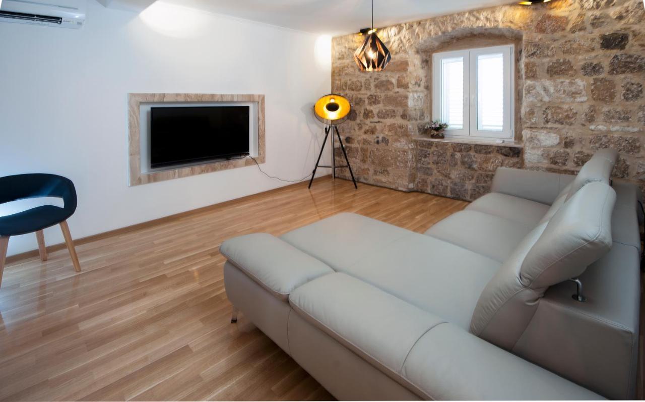 Apartment Antea Sinj Exterior photo