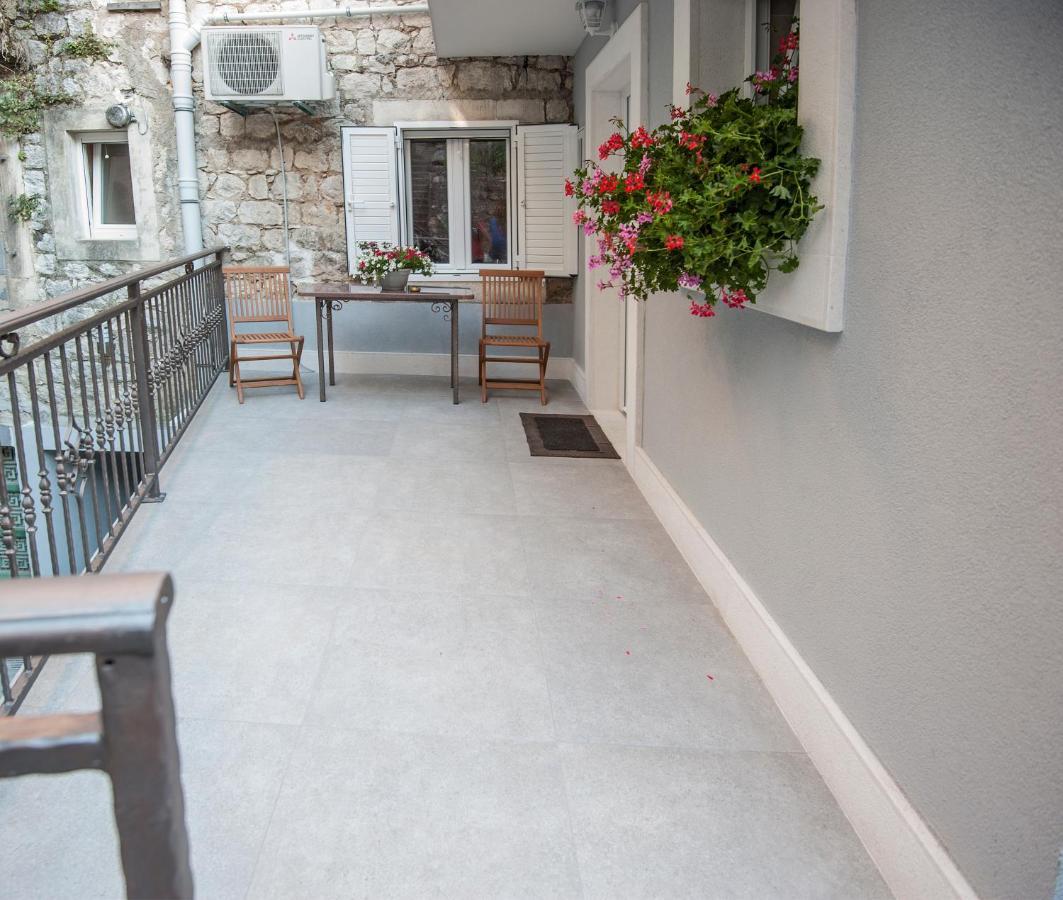 Apartment Antea Sinj Exterior photo