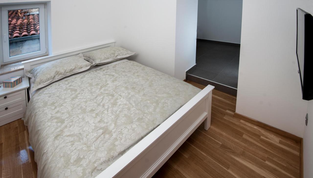 Apartment Antea Sinj Exterior photo