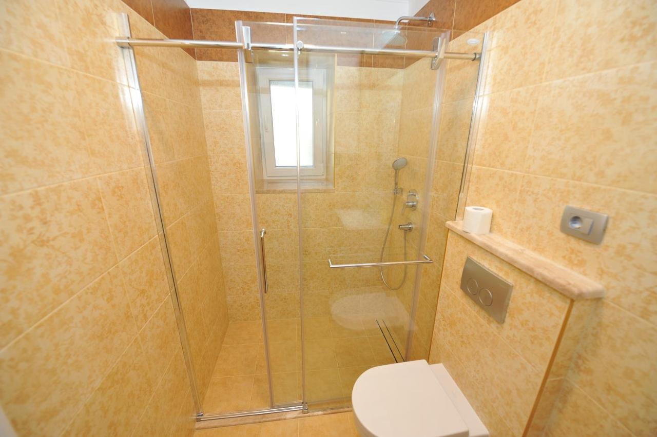 Apartment Antea Sinj Exterior photo