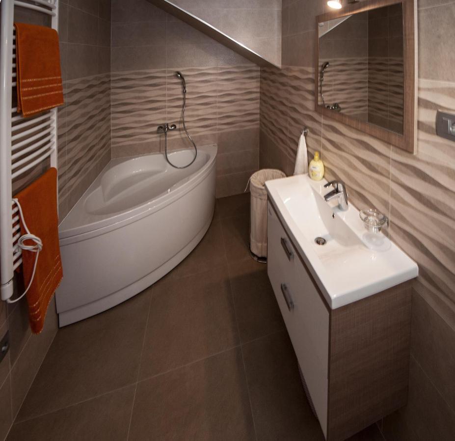 Apartment Antea Sinj Exterior photo