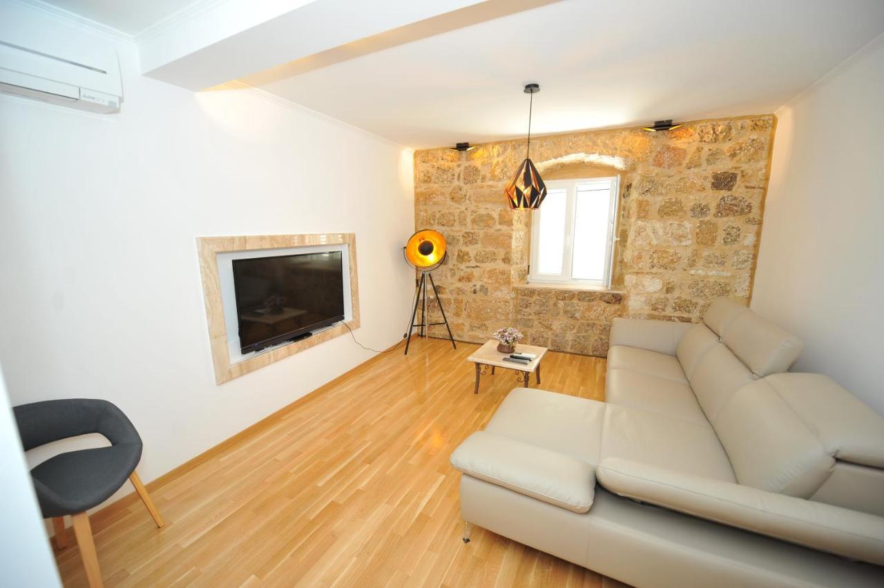 Apartment Antea Sinj Exterior photo