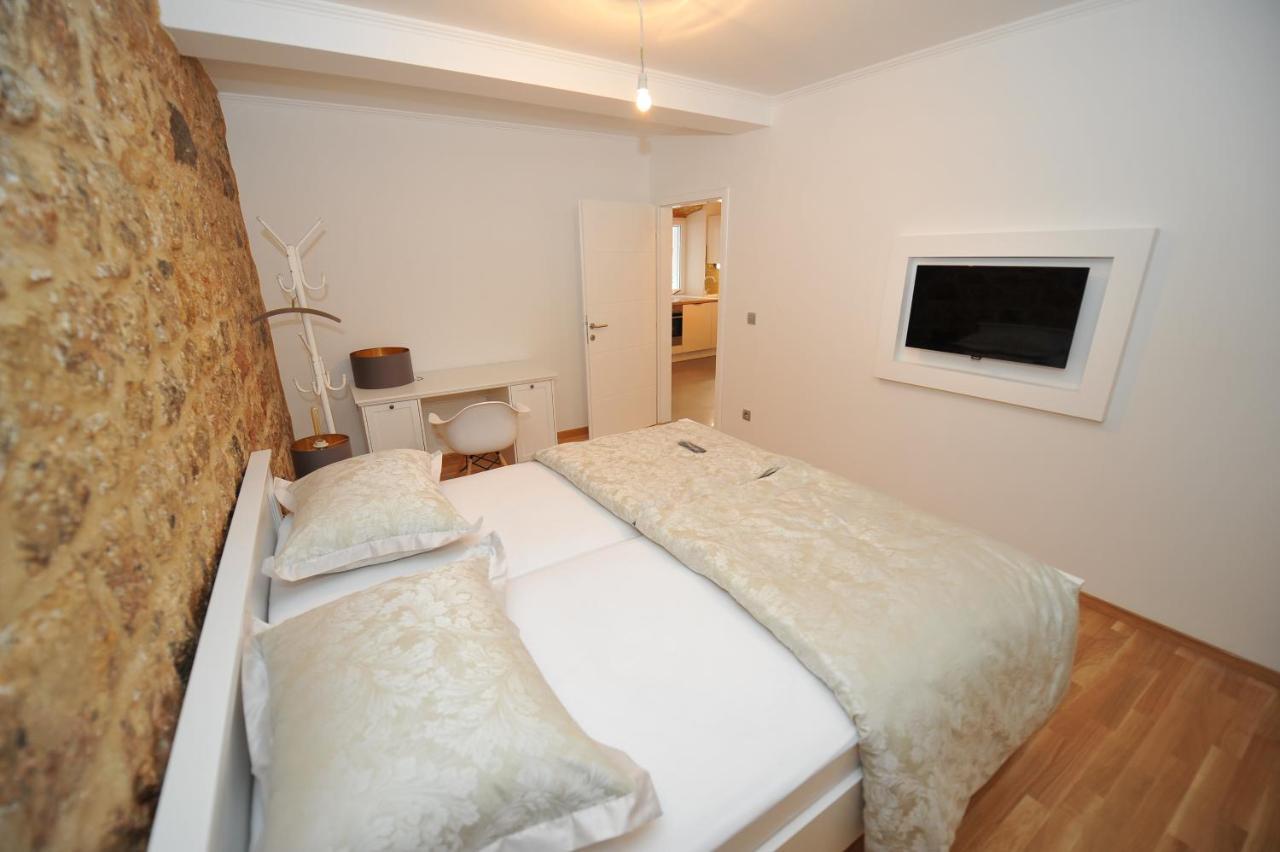 Apartment Antea Sinj Exterior photo