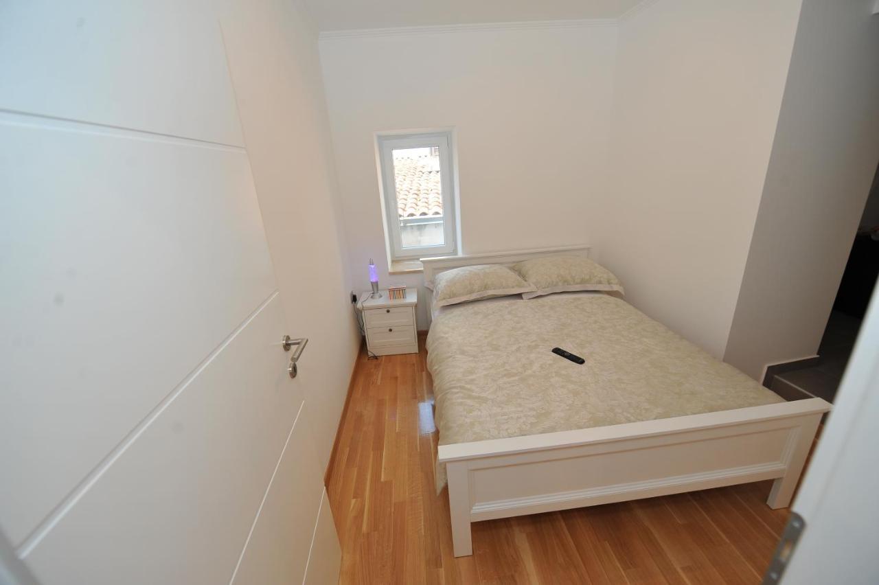 Apartment Antea Sinj Exterior photo