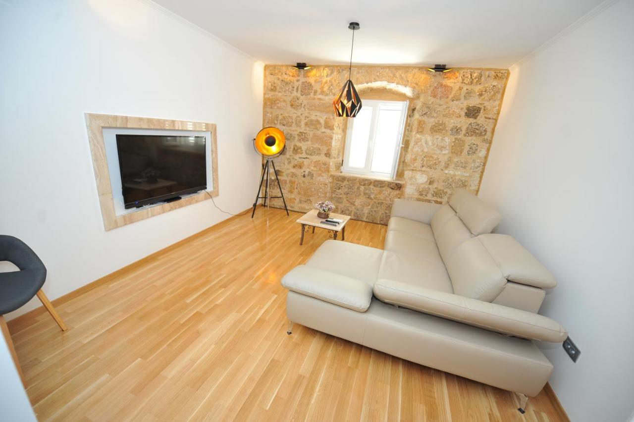 Apartment Antea Sinj Exterior photo